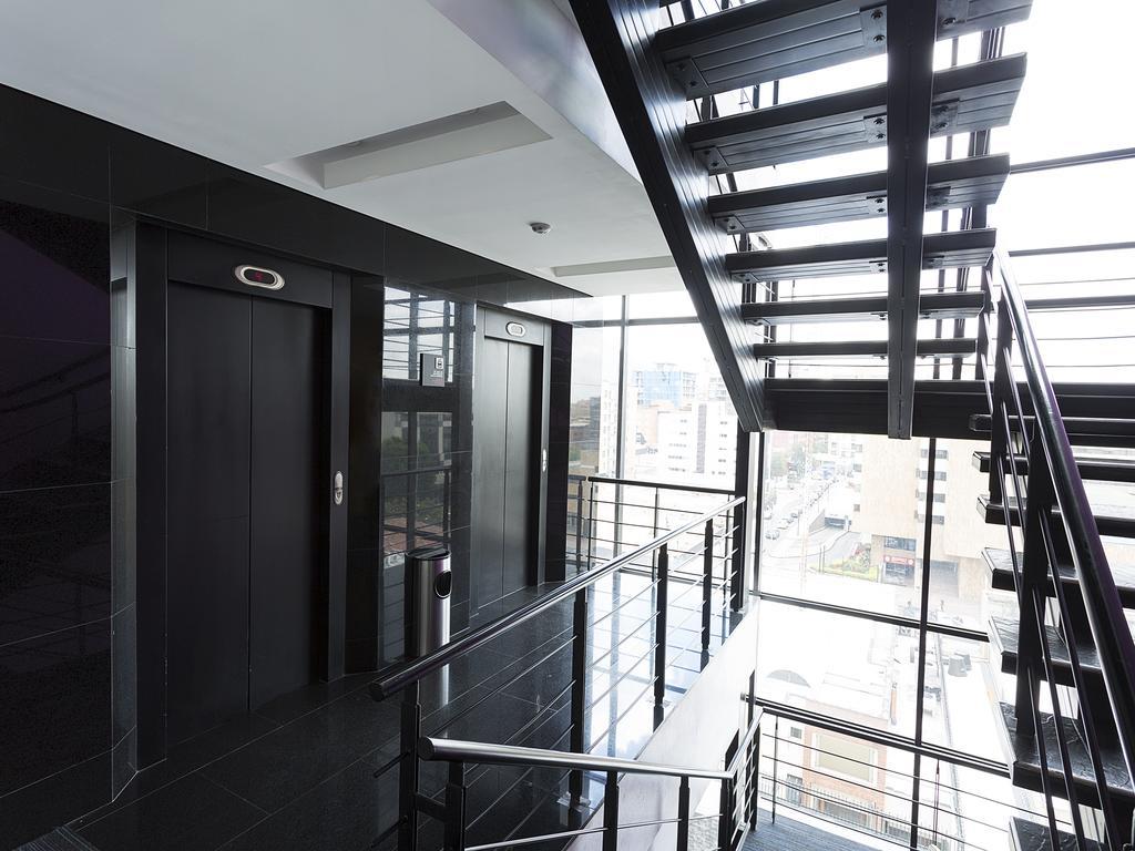 Hotel Bh Parque 93 Богота Экстерьер фото